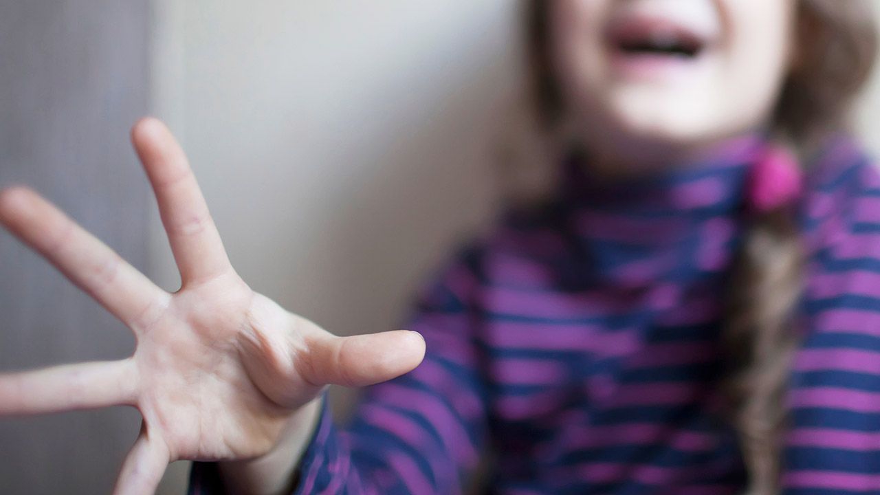 11-latka został przesłuchana z udziałem psychologa (fot. Shutterstock/snob)