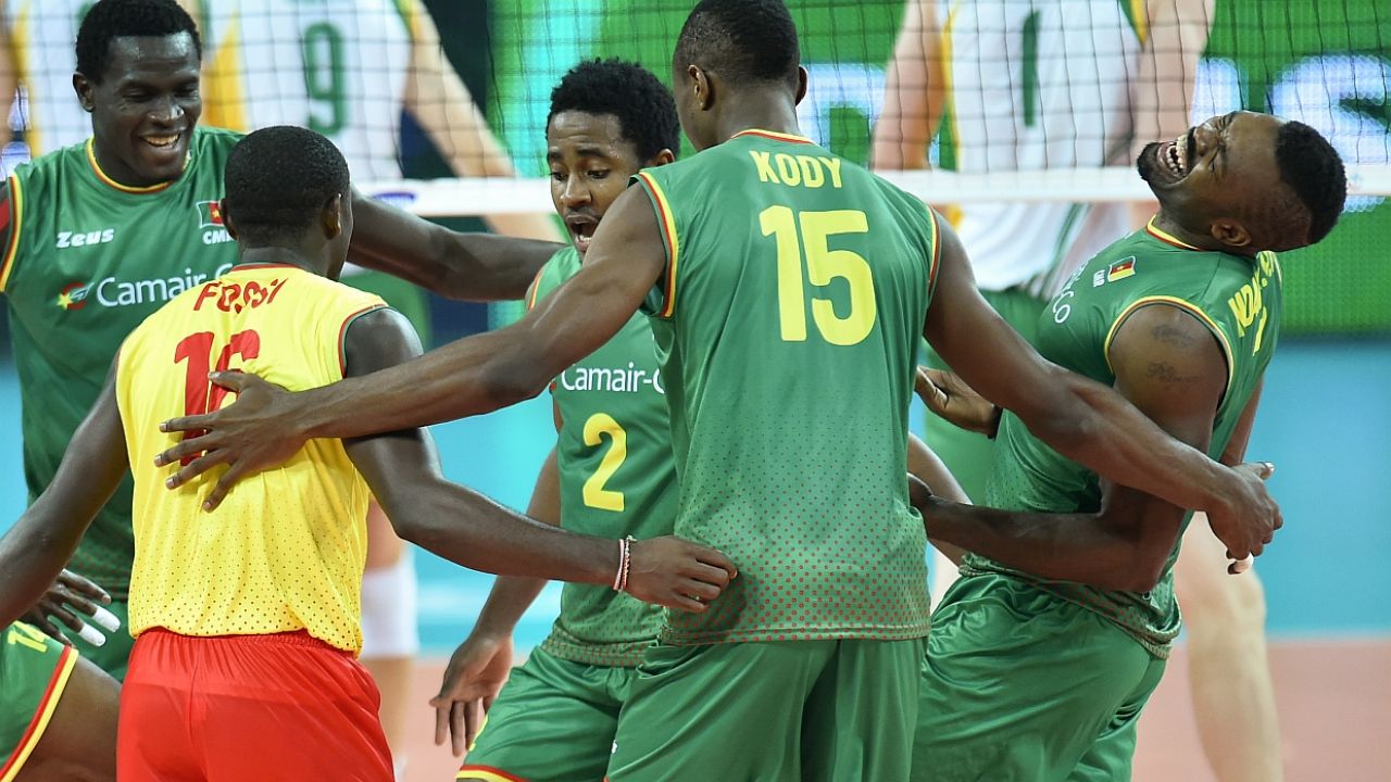 Reprezentanci Kamerunu (fot. PAP/Maciej Kulczyński)