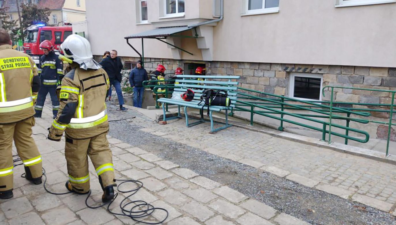   Strażacy szybko ugasili ogień (fot. FB/Gmina Głogówek)