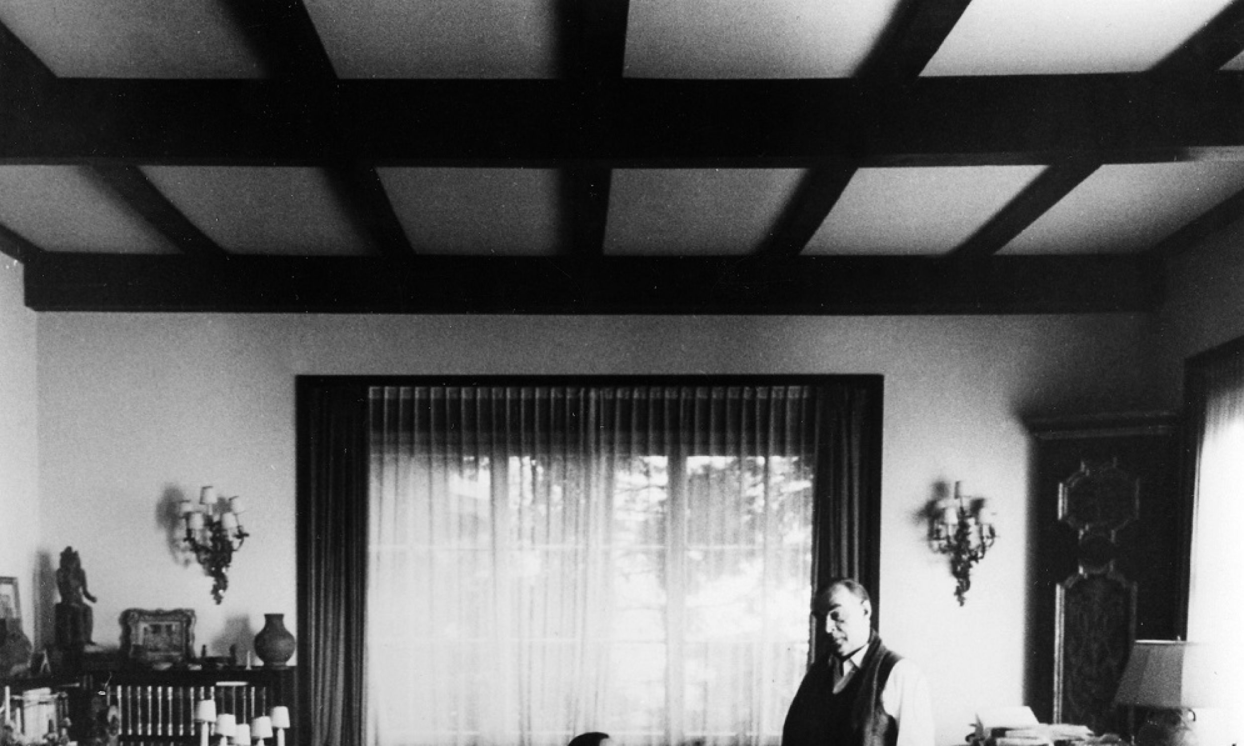 Писатель с женой в 1968 году. Фото Wyss-Thaler / ullstein bild via Getty Images