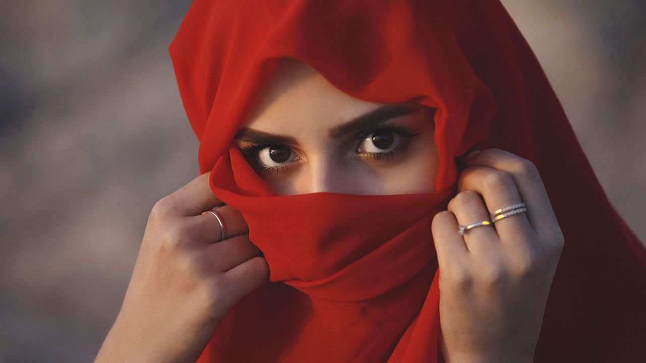 Nastoletnia muzułmanka ofiarą agresji ze strony rodziny (fot. Shutterstock)