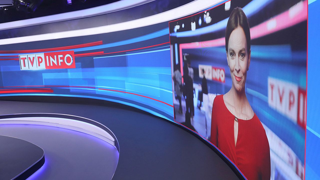 Dystans między TVP Info a TVN24 zmniejszył się o połowę (fot. arch.PAP/Tomasz Gzell) Dystans między TVP Info a TVN24 zmniejszył się o połowę (fot. arch.PAP/Tomasz Gzell)