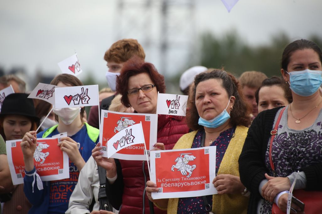 Агітацыйны мітынг кандыдаткі ў прэзідэнты Святланы Ціханоўскай у Маладзечне. 31 ліпеня 2020 года. (Фота: Белсат)