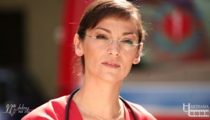 Olga Bończyk leczy... kwiaty!