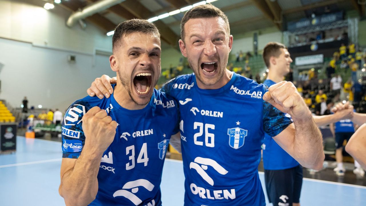 Piłkarze ręczni Orlen Wisły Płock obronili tytuł mistrza Polski po raz pierwszy od 19 lat (fot. Paweł Bejnarowicz / ZPRP)