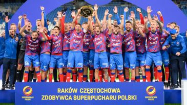 Raków w tym sezonie zdobył już Superpuchar. Liczy jednak na więcej (fot. PAP)