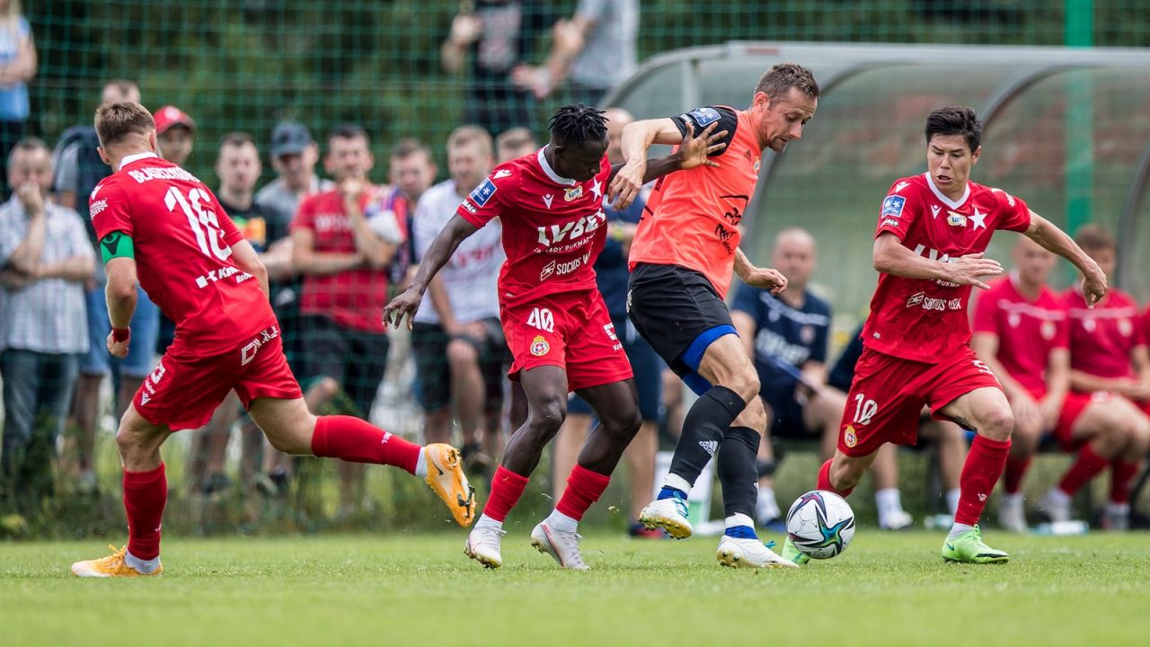 Ekstraklasa Wisla Krakow Rozmowa Z Prezesem Dawidem Blaszczykowskim I Wiceprezesem Maciejem Balazinskim Sport Tvp Pl