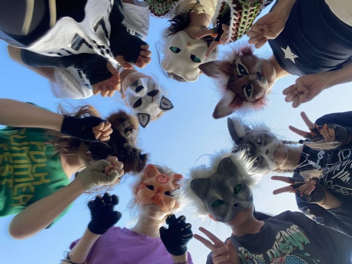 Здымак мае ілюстрацыйны характар. Падлеткі ў масках жывёлінаў. Фота: :feet:Norkis / Pinterest