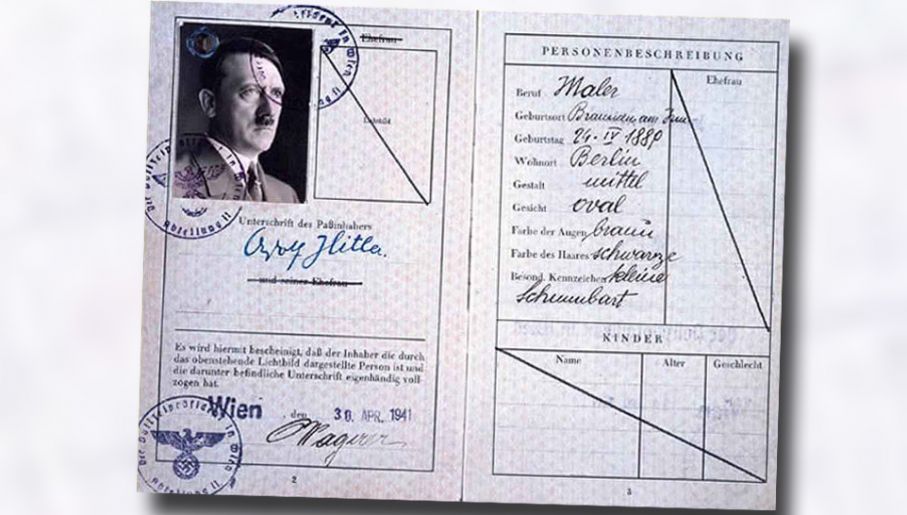 Fałszerze z SOE spreparowali nawet paszport Adolfa Hitlera (fot. National Archives)