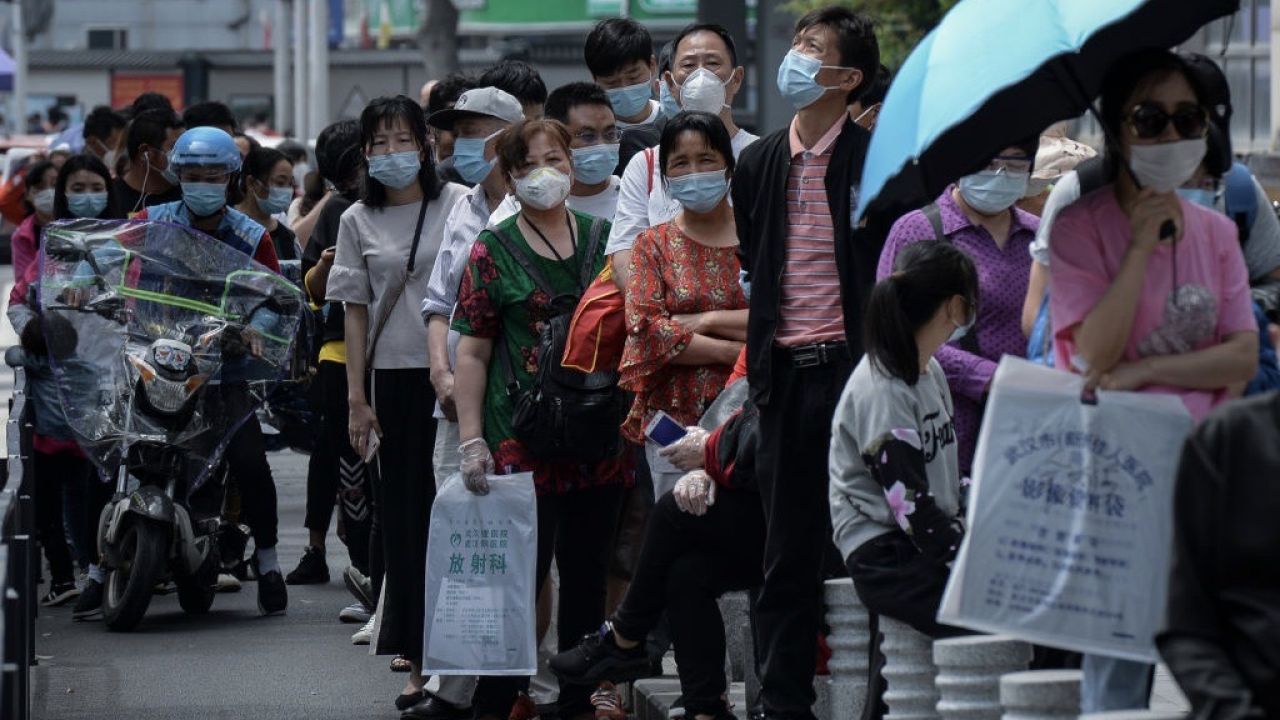 Nielegalne jest również polowanie na dzikie zwierzęta (fot. Feature China/Barcroft Media via Getty Images) Nielegalne jest również polowanie na dzikie zwierzęta (fot. Feature China/Barcroft Media via Getty Images)