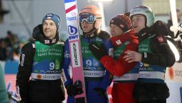 Piotr Żyła, Dawid Kubacki, Kamil Stoch i Aleksander Zniszczoł (fot. Getty)