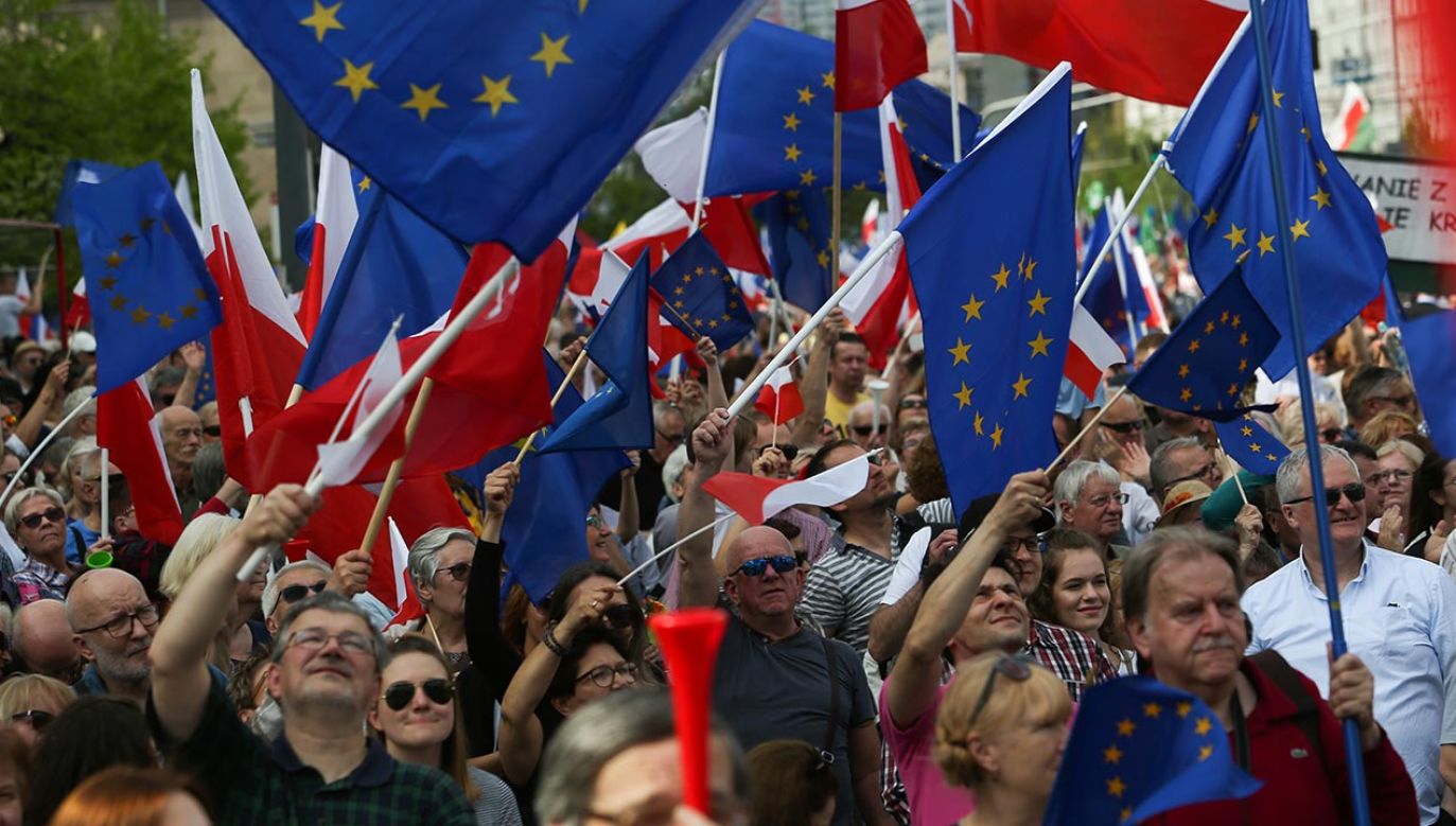 Marsz opozycji przejdzie 4 czerwca ulicami Warszawy (fot. Michal Dyjuk / Forum)
