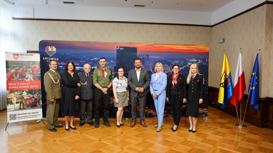 Szkolenia będzie prowadzić czterech beneficjentów - to organizacje pozarządowe z terenu Katowic. Fot. K. Kalkowski