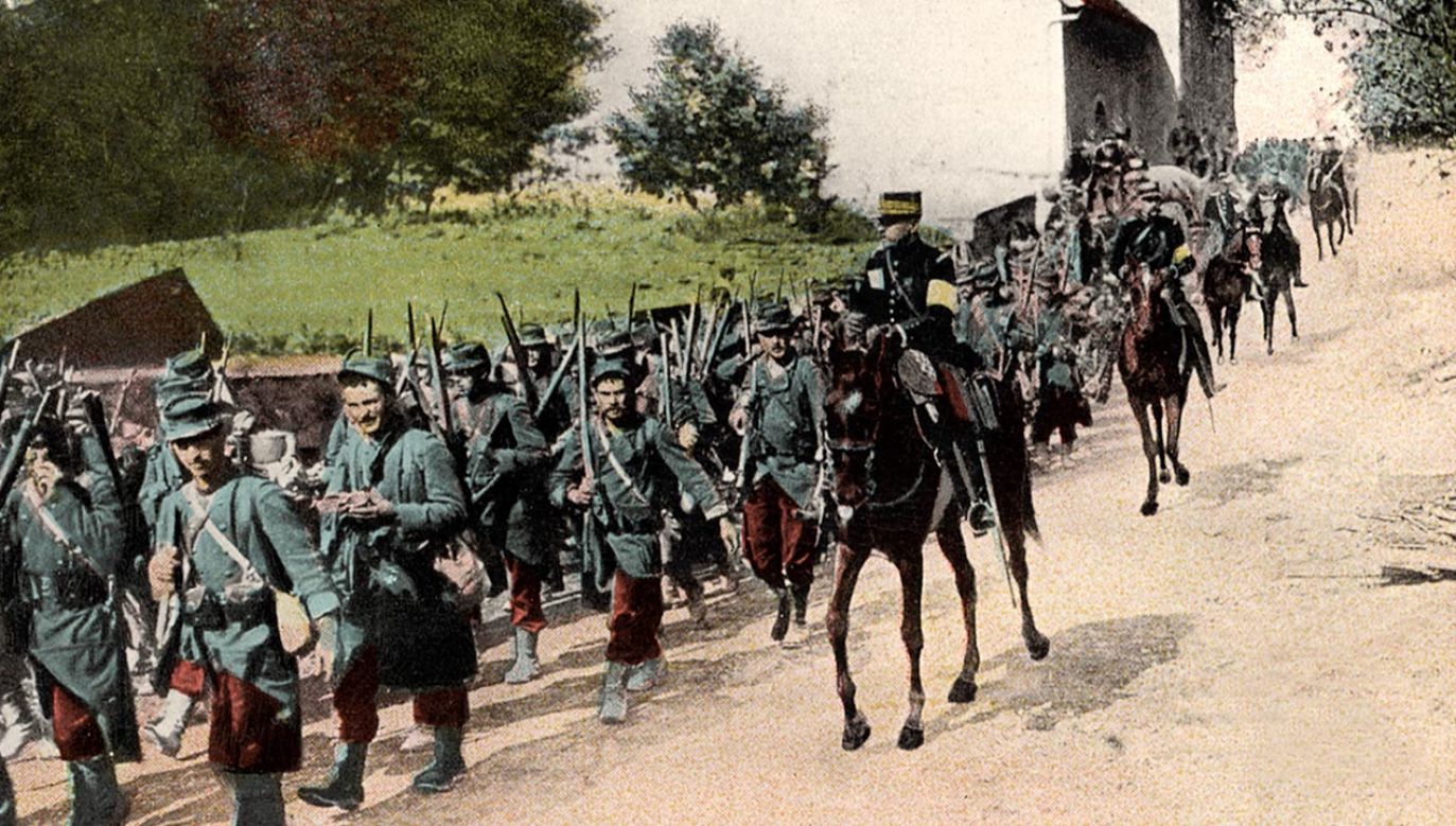 Francuscy żołnierze z czasów I wojny światowej. To Francja otrzymała największe reparacje od Niemiec (fot. Universal History Archive/Universal Images Group via Getty Images)