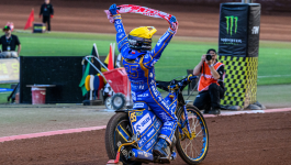 Bartosz Zmarzlik po raz szósty w karierze mistrzem świata (fot. Getty Images) Bartosz Zmarzlik po raz szósty w karierze mistrzem świata (fot. Getty Images)