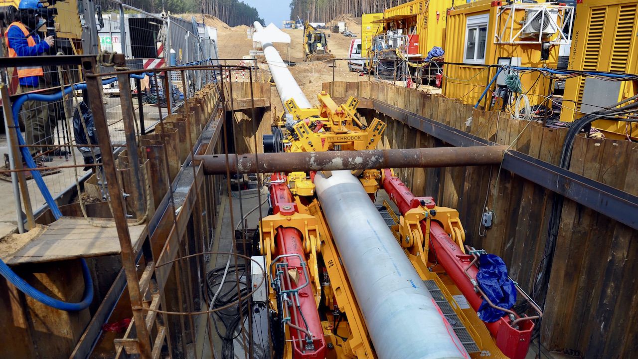 Budowa części lądowej gazociągu Baltic Pipe na odcinku Goleniów - Lwówek (fot. arch.PAP/Marcin Bielecki)