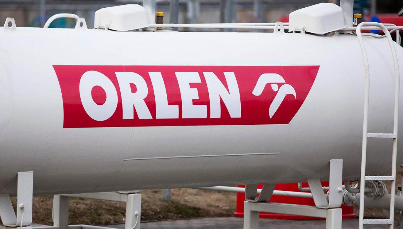 PKN Orlen obniża ceny za gaz dla klientów biznesowych (fot. Shutterstock/Karolis Kavolelis)