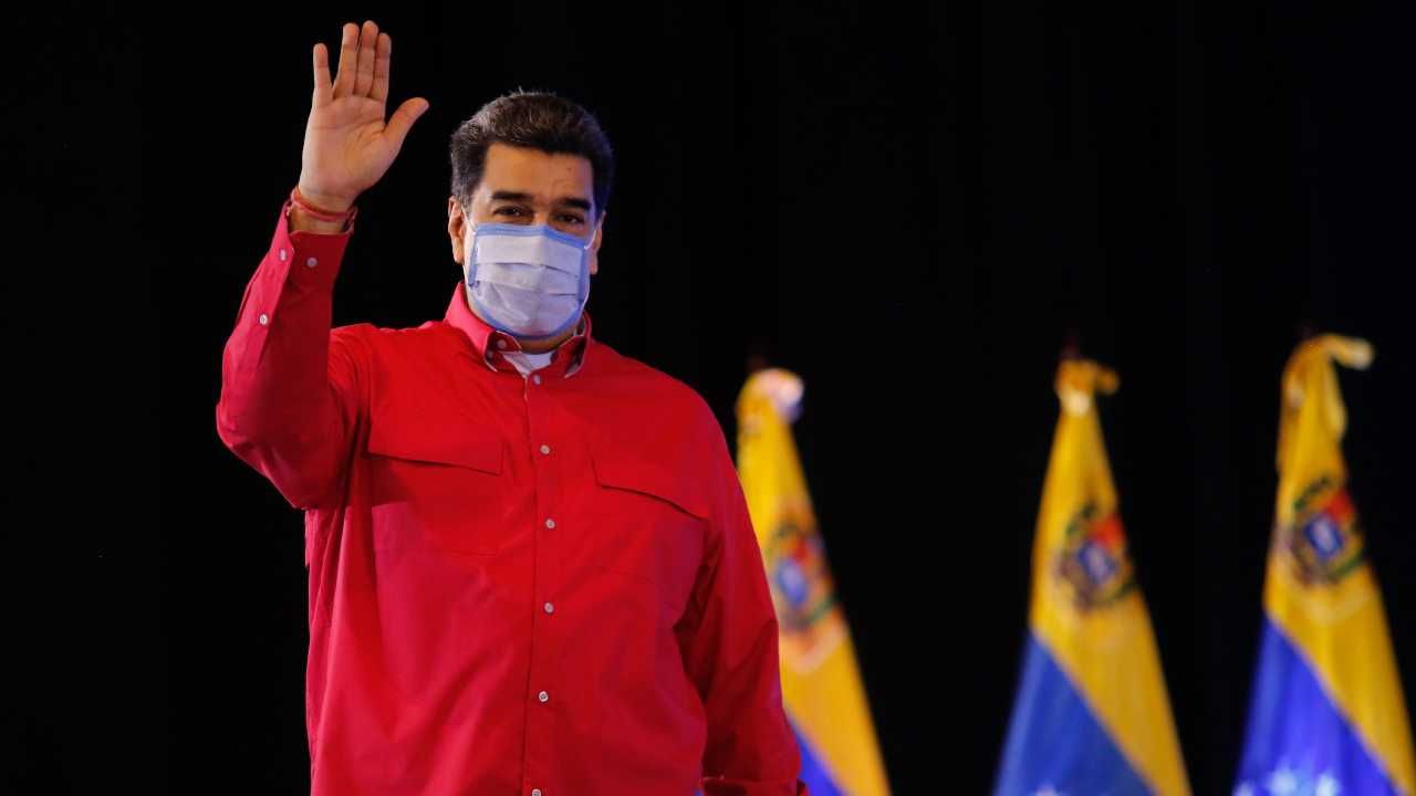 Wenezuelski dyktator Nicolas Maduro nie zamierza oddawać władzy (fot. PAP/EPA/MIRAFLORES PRESS / HANDOUT)