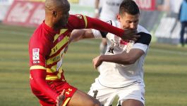 Ugochukwu Ukah (L) i Arkadiusz Piech (fot. PAP)