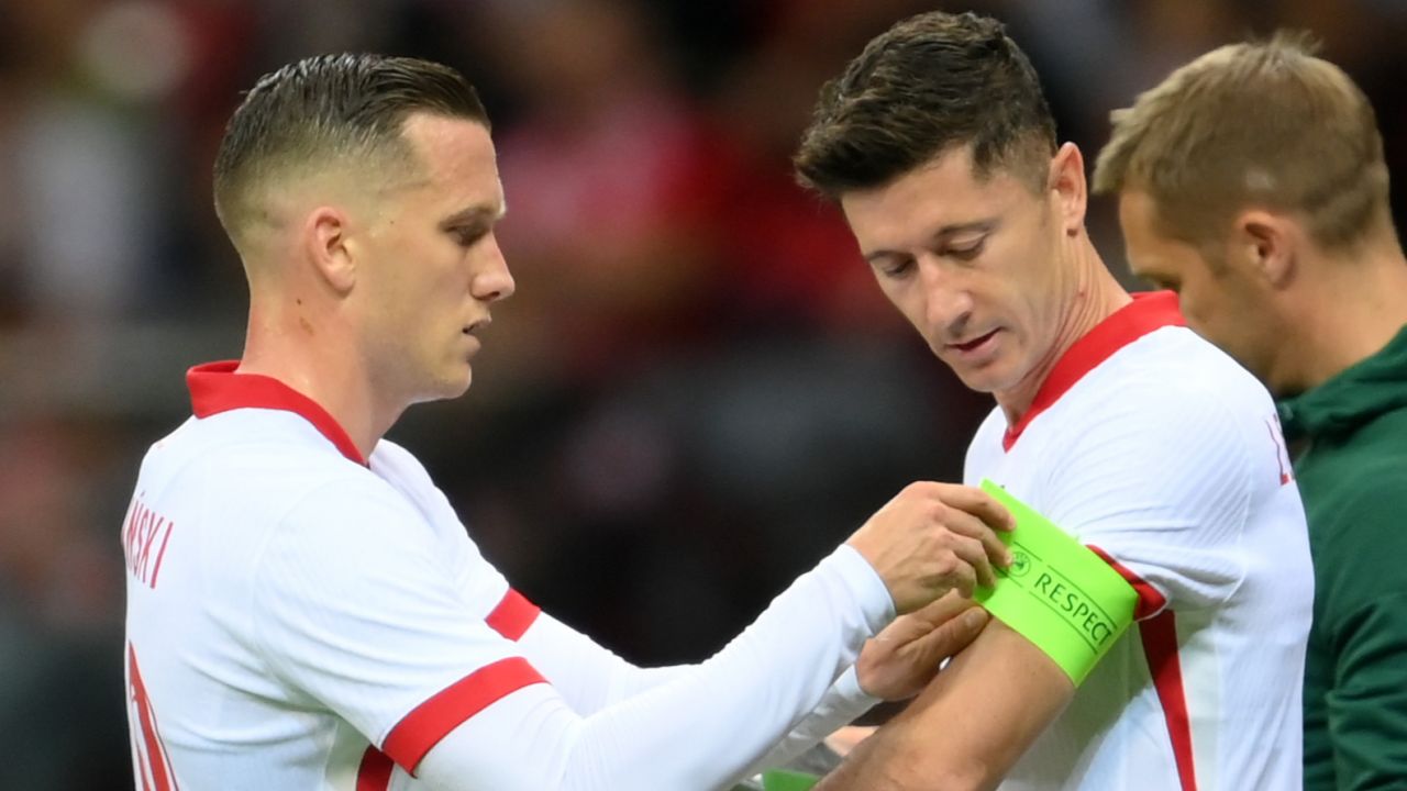 Piotr Zieliński i Robert Lewandowski (fot. Getty Images)