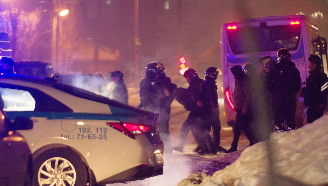 Gwałtowne protesty w Kazachstanie (fot. Turar Kazangapov/Anadolu Agency via Getty Images)