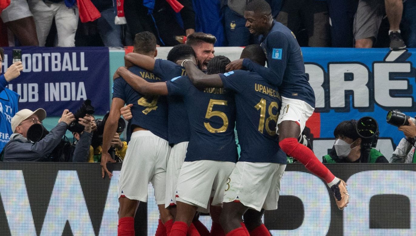 Reprezentacja Francji w następnych turniejach zagra bez Raphaela Varane'a (fot. Getty Images)