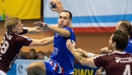 Rozgrywający Azotów Paweł Podsiadło w akcji (fot. Wojciech Pacewicz)