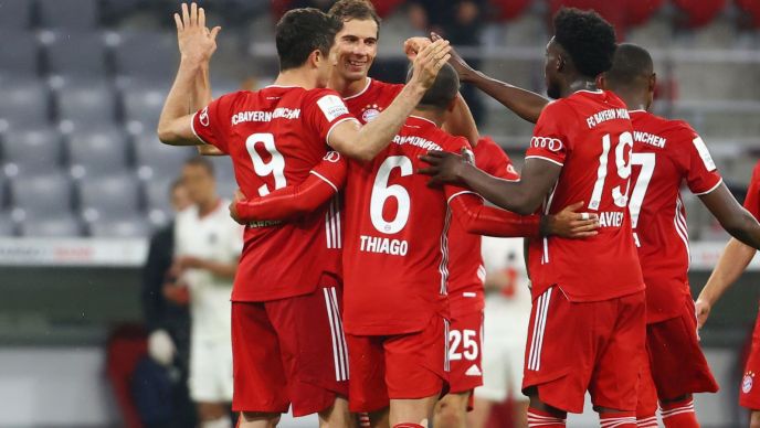 Bayern Monachium W Finale Pucharu Niemiec Kluczowy Gol Roberta