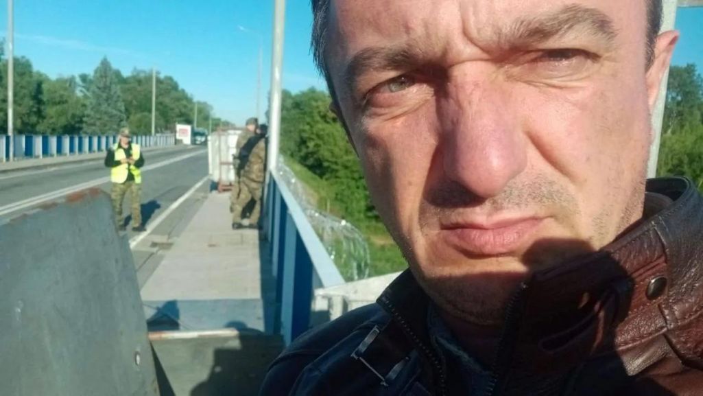 Дзмітрый Смактуновіч на нейтральнай паласе. (Фота: жонка Дзмітрыя Наталля.)