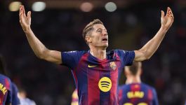 Robert Lewandowski trafił do Barcelony w 2022 roku, decydując się na odejście z Bayernu Monachium. Do drużyny Dumy Katalonii przeniósł się za 45 milionów euro (fot. Getty) Robert Lewandowski trafił do Barcelony w 2022 roku, decydując się na odejście z Bayernu Monachium. Do drużyny Dumy Katalonii przeniósł się za 45 milionów euro (fot. Getty)