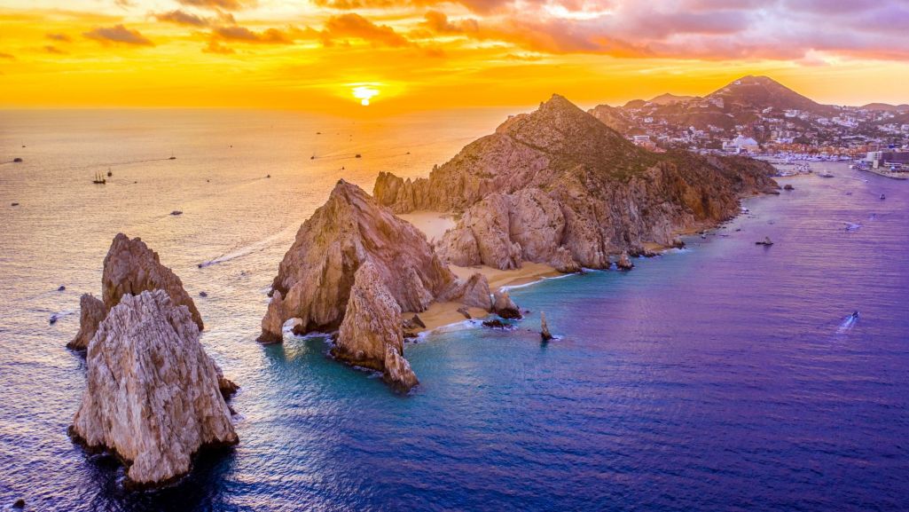 Ekspedycja Cabrilla minęła po drodze do Kalifornii zjawiskowo piękne Los Cabos. Fot. Frederick Millett/ Shutterstock