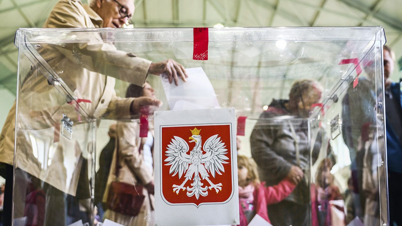 Wybory prezydenckie w Polsce 2025. Kandydaci, głosowanie, termin. Kiedy