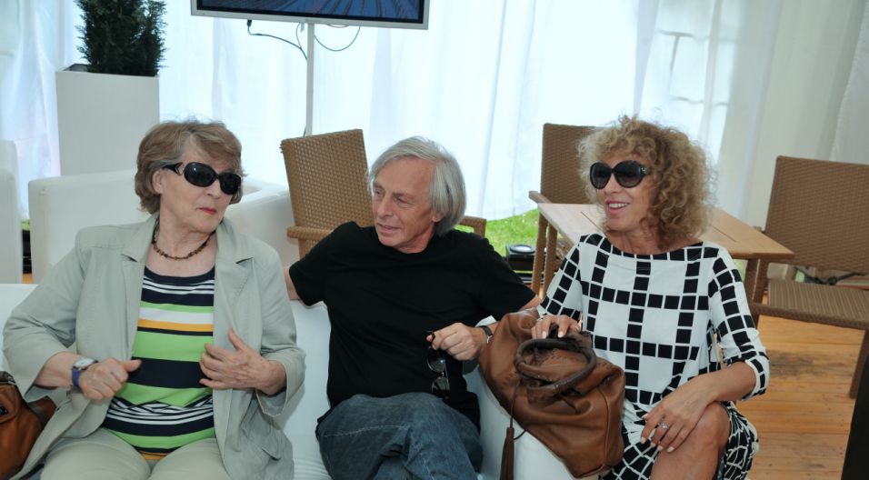 Irena Santor, Włodzimierz Korcz i Alicja Majewska (fot. Ireneusz Sobieszczuk/TVP)