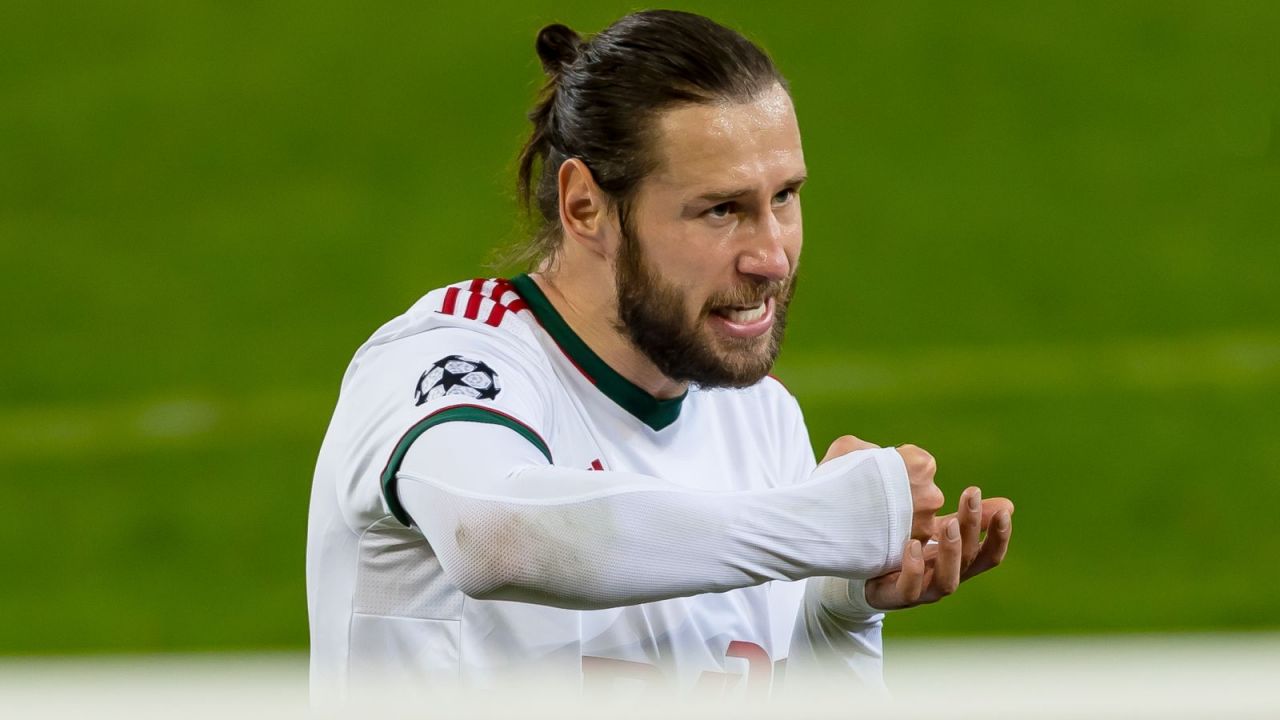Grzegorz Krychowiak Z Czerwona Kartka Lokomotiw Moskwa Sensacyjnie Przegral W Lidze Sport Tvp Pl