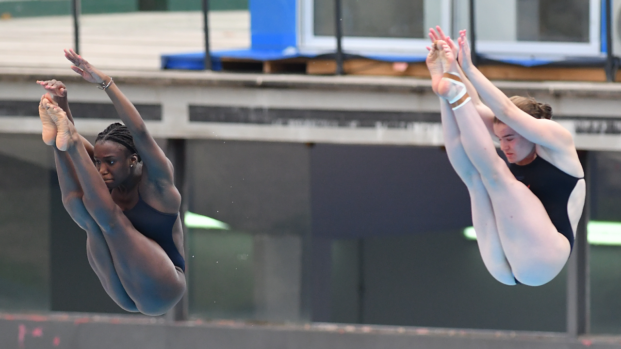 Amy Rollinson i Desharne Bent-Ashmeil (fot. Getty)