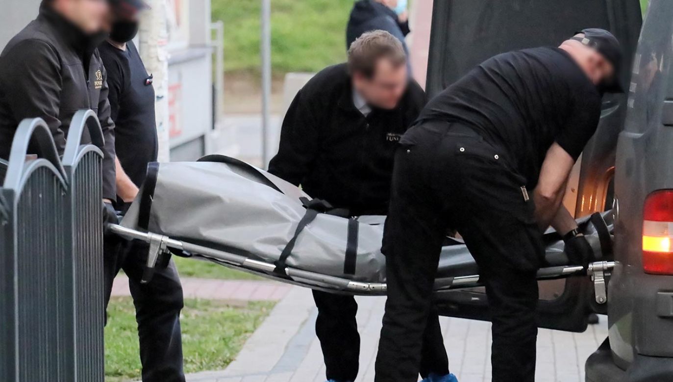 Zwłoki mężczyzny odnaleziono w krzakach – donoszą media (fot. PAP/Paweł Supernak; zdjęcie ilustracyjne)