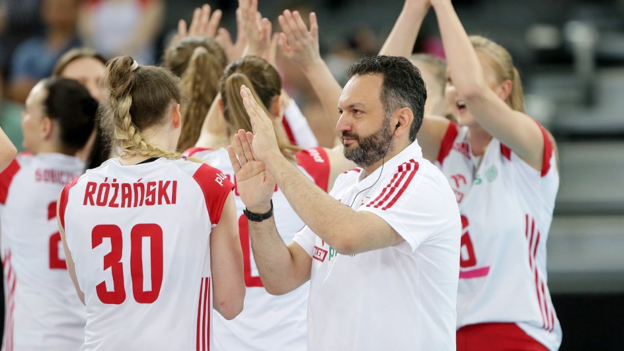 Stefano Lavarini wybrał 14 zawodniczek, które zagrają w pierwszym turnieju Ligi Narodów (fot. PAP)