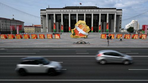 Minsk, October Square