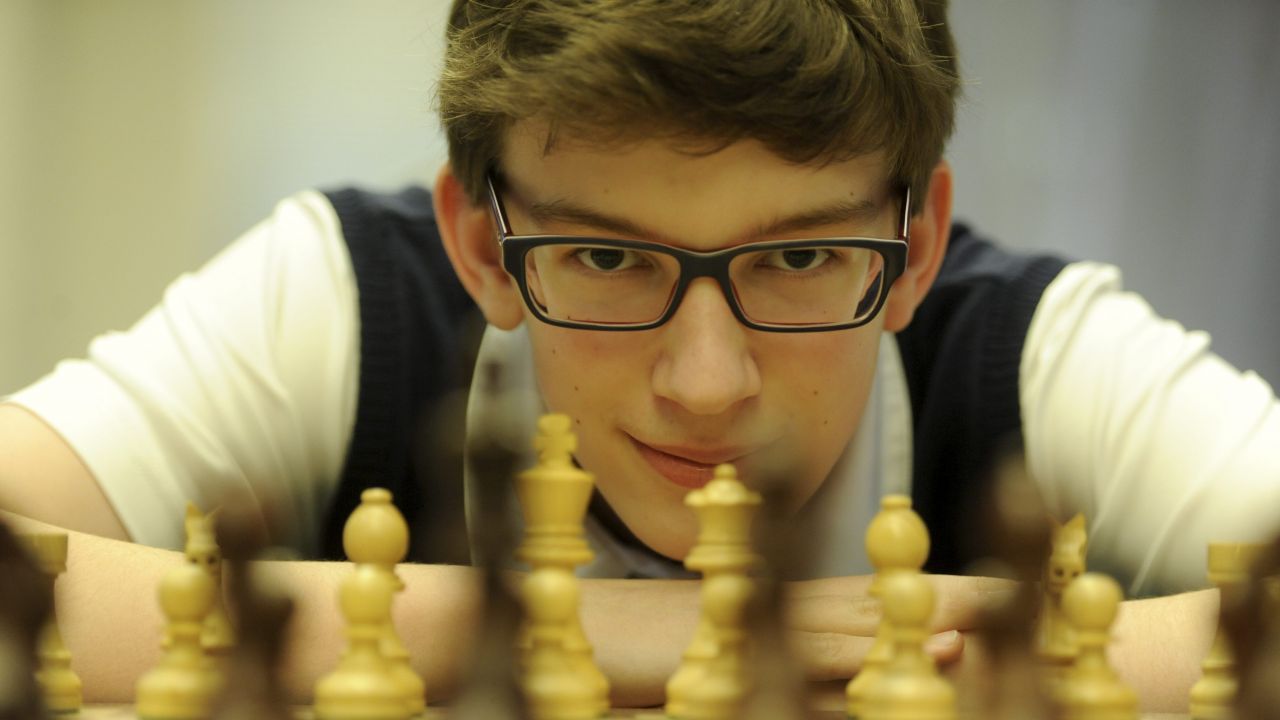 Duda od początku czuł się pewnie, dobrze wyszedł z debiutu i kontrolował sytuację na szachownicy (fot. arch.PAP/Bartłomiej Zborowski)