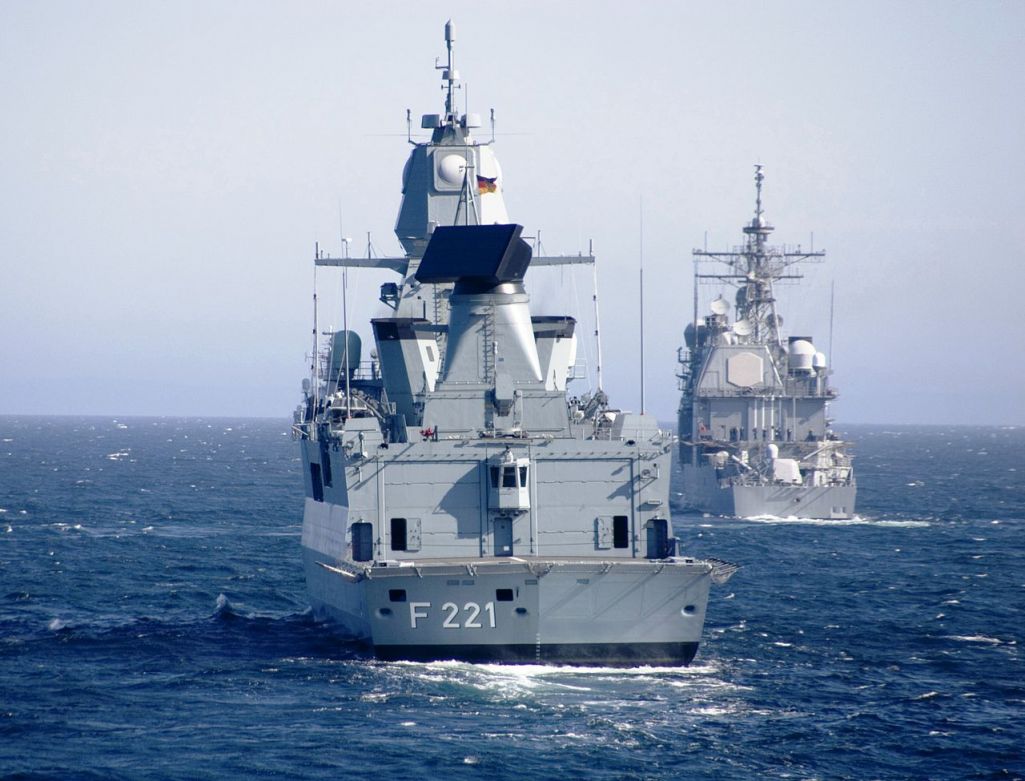 Нямецкі фрэгат «Гесэн». (Фота: Michael Starkey / U.S. Navy / Wikimedia)