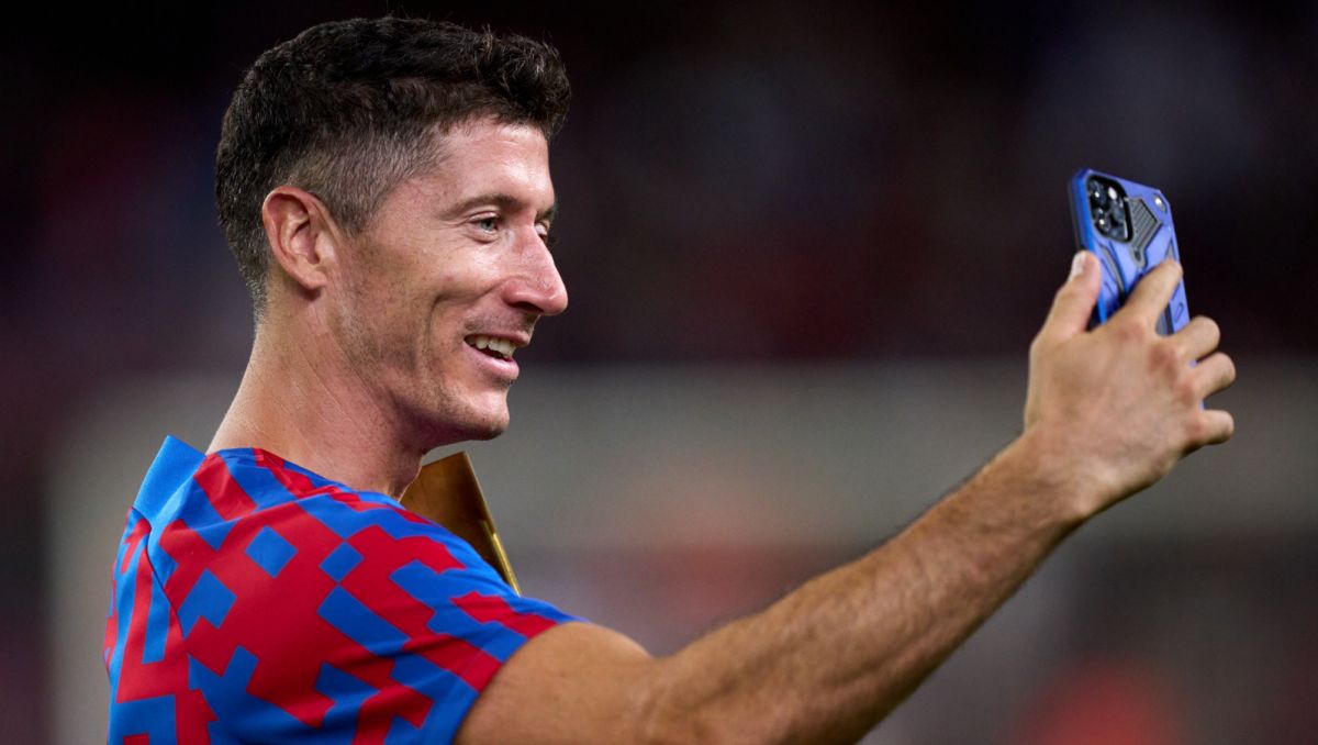 Media Robert Lewandowski Rozpocznie Mecz Z Manchesterem City W Wyjściowym Składzie Barcelony 