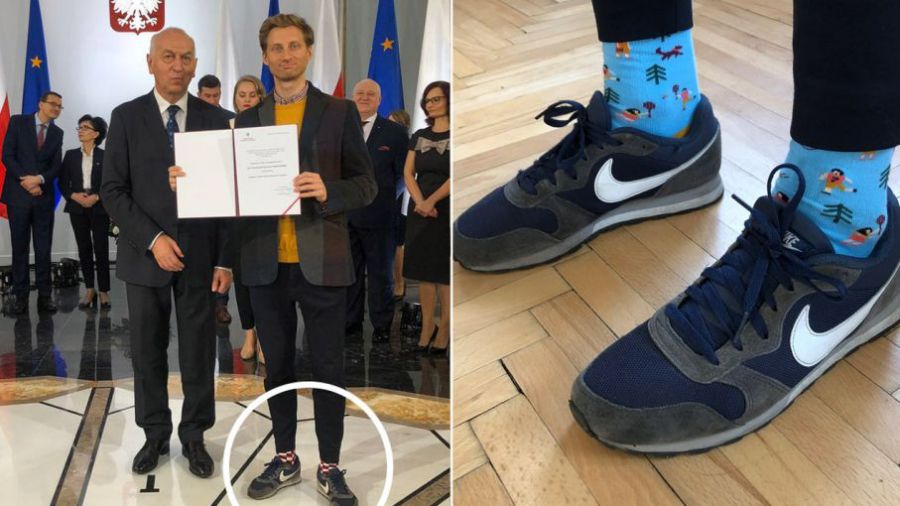 Sterczewski: „Brudne buty symbolizują moją pracę podczas kampanii” (fot. tt/@f_sterczewski)