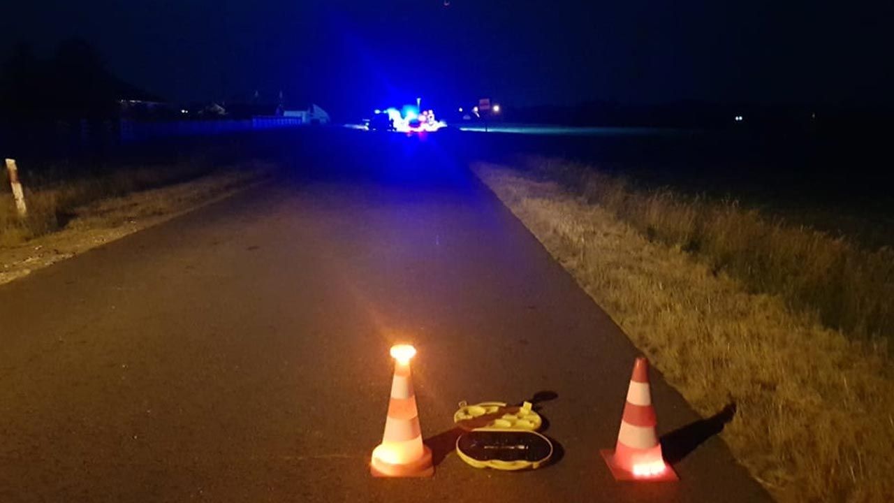 Na miejscu pracowały służby ratunkowe (fot. Facebook/OSP Mnichowo) Na miejscu pracowały służby ratunkowe (fot. Facebook/OSP Mnichowo)