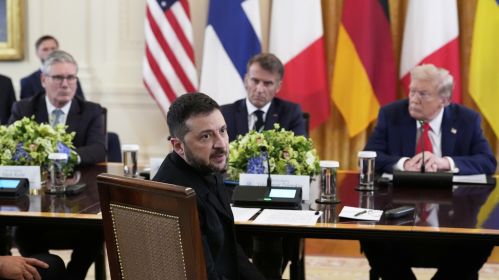 Прэзідэнт Украіны Уладзімір Зяленскі выступае сустрэчы з еўрапейскімі лідарамі і Дональдам Трампам ў Белы доме. Вашынгтоне, ЗША. 18 жніўня 2025 года