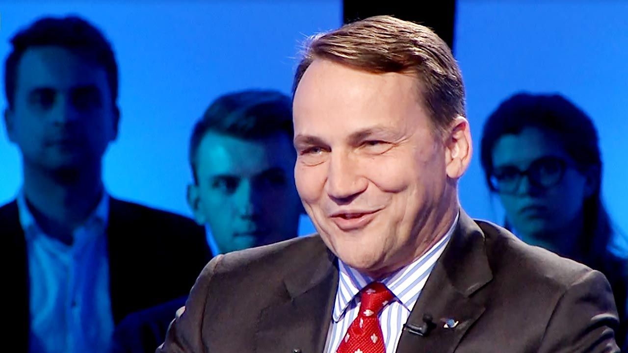 Radosław Sikorski mówił, że traktuje tarczę antyrakietową z „realistycznym dystansem” (fot. TVP)