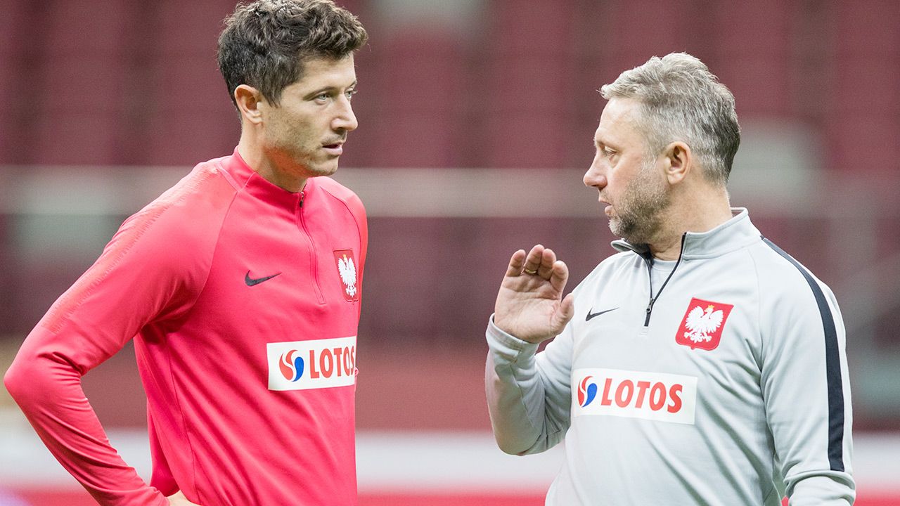 Według Lewandowskiego jego relacje z Brzęczkiem były poprawne (fot. Olimpik/NurPhoto via Getty Images) Według Lewandowskiego jego relacje z Brzęczkiem były poprawne (fot. Olimpik/NurPhoto via Getty Images)