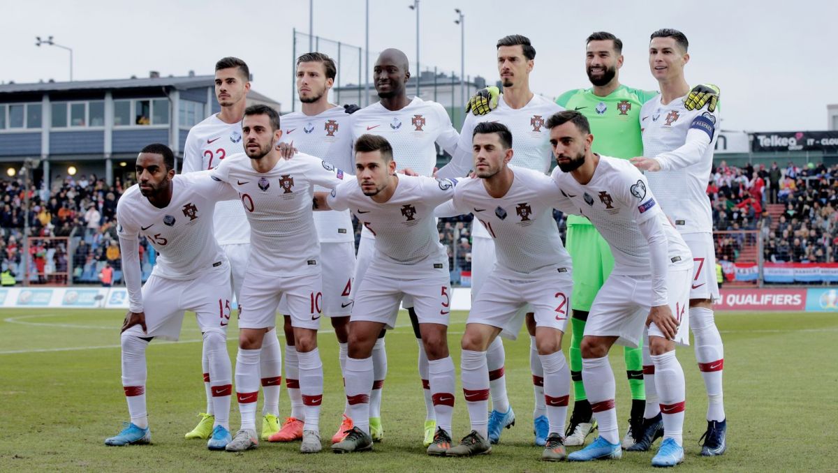 Koronawirus Uderzyl W Amatorska Pilke Reprezentanci Portugalii Przekaza Polowe Premii To Pomysl Cristiano Ronaldo Tvpsport Pl Sport Tvp Pl