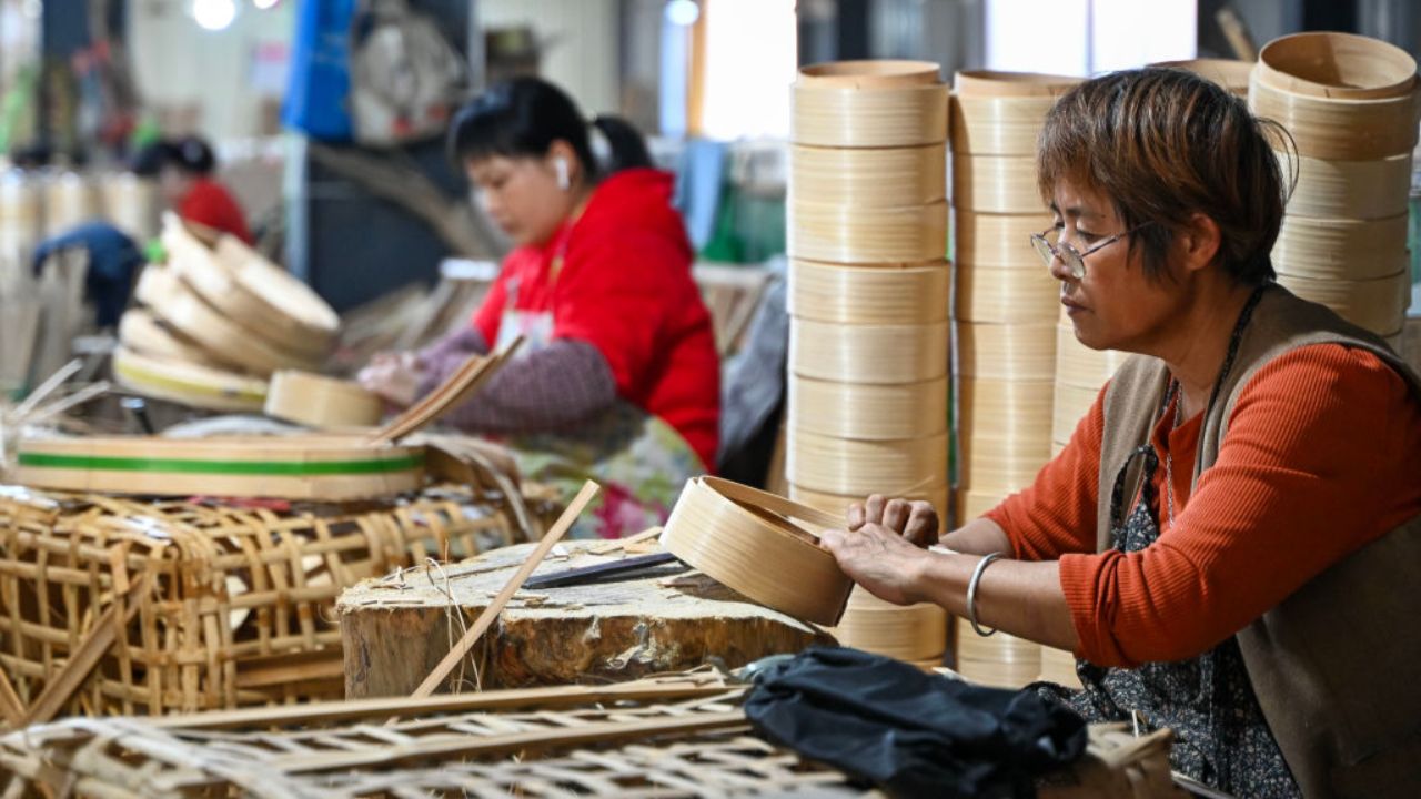 Naturalny i wyjątkowo obiecujący. Ten surowiec może zastąpić plastik