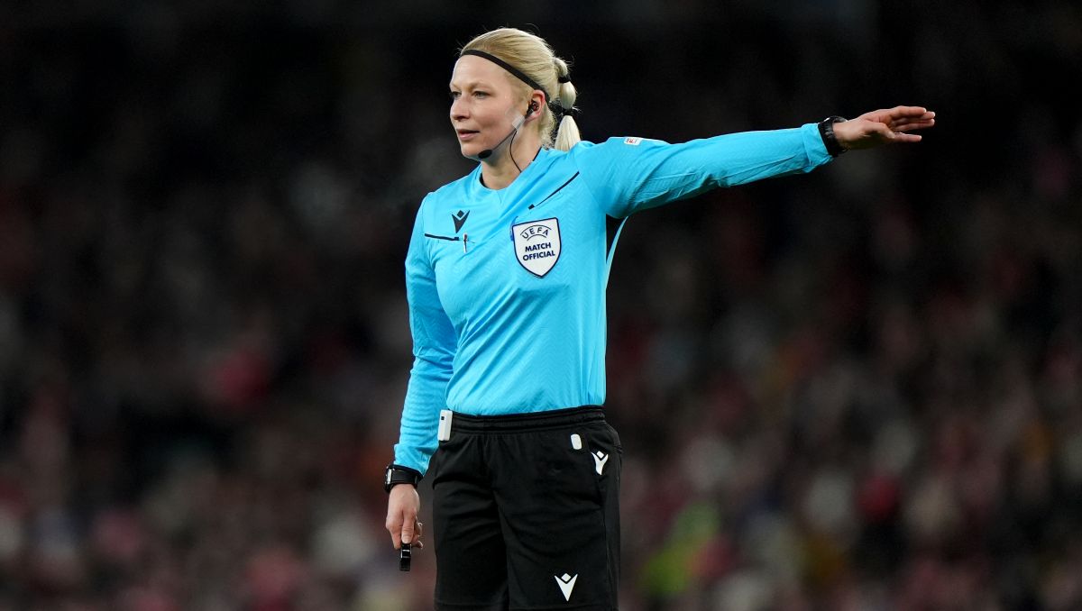 W finale baraży o awans na Euro 2025 stara się też sędzia Ewa Augustyn ...