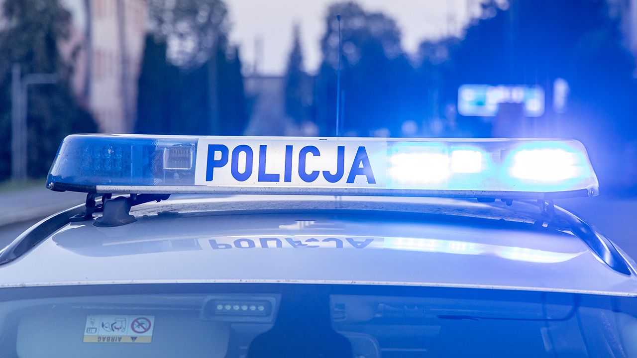 14-latek za kierownicą. Obok pijany ojciec z zakazem prowadzenia